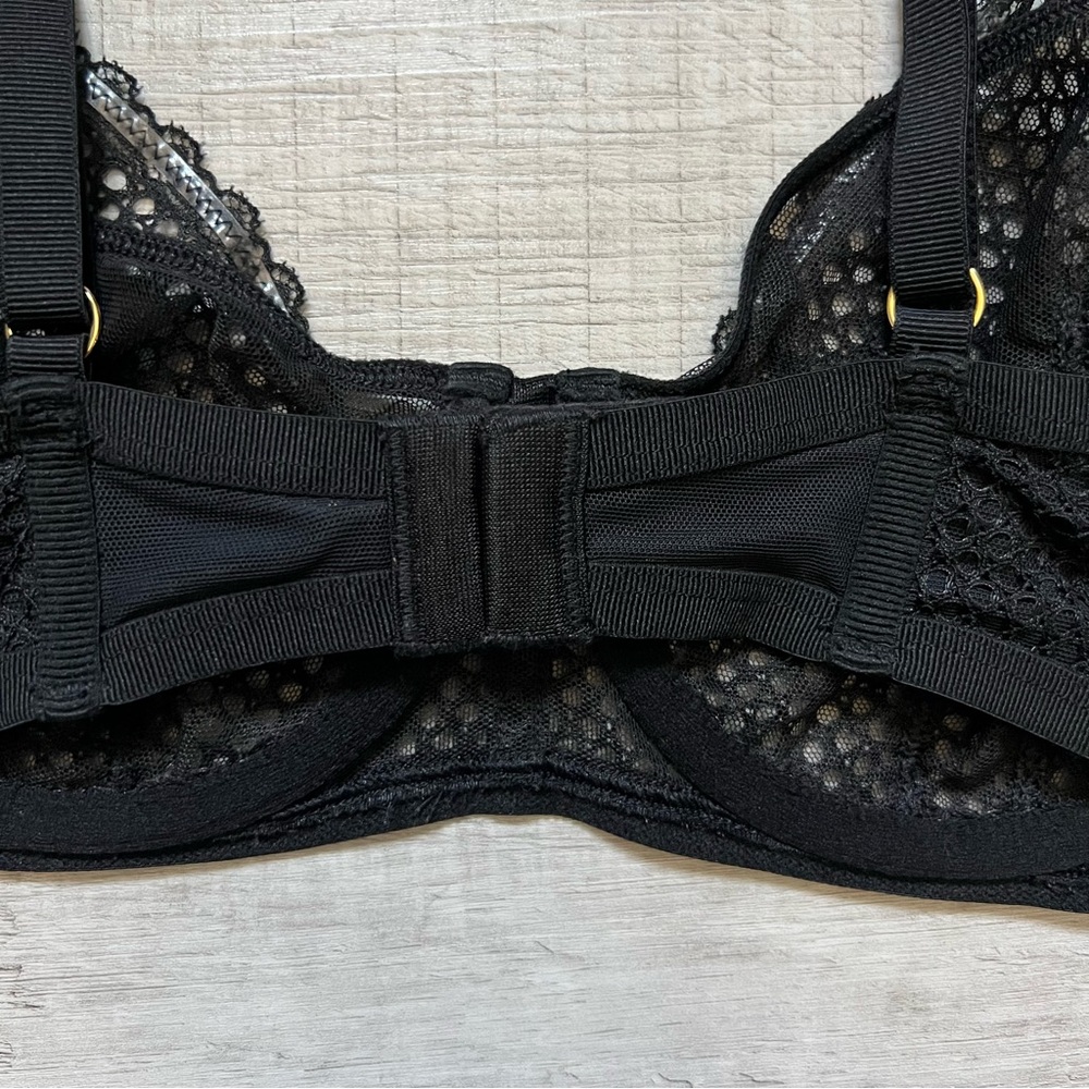 VICTORIA'S SECRET LUXE LINGERIE Unlined Demi Fishnet Mesh Plunge Bra Black 36C - Picture 6 of 14